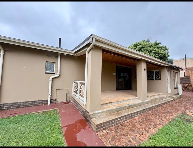 3 BEDROOM HOUSE FOR SALE IN SONNEVELD